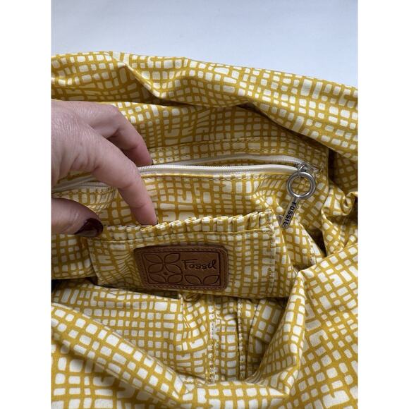 Fossil Large Hobo Crossbody Bag Key Bird Charm Leather Trim Floral Purse Boho - Picture 6 of 11